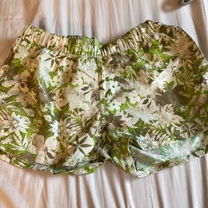 Patagonia barely baggies shorts